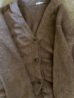 Cozy Women's Sherpa Button-Front Coatigan in Brown